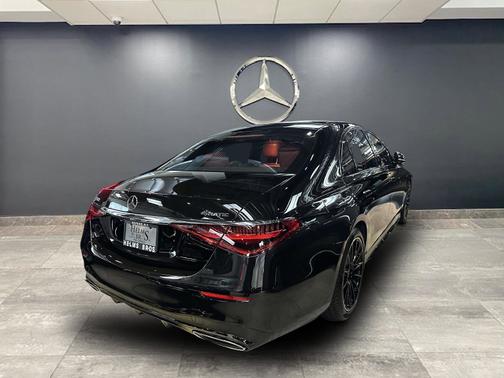 2023 Mercedes-Benz S-Class