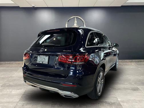 2021 Mercedes-Benz GLC 300