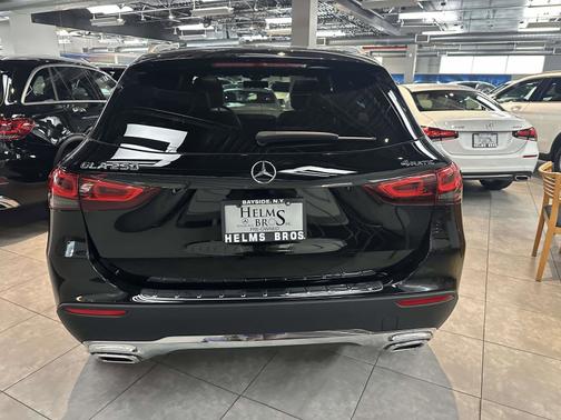 2023 Mercedes-Benz GLA 250 