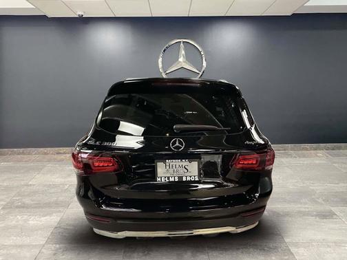 2022 Mercedes-Benz GLC 300 4MATIC