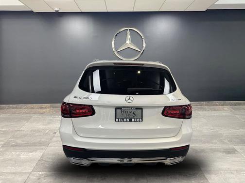 2022 Mercedes-Benz GLC 300 