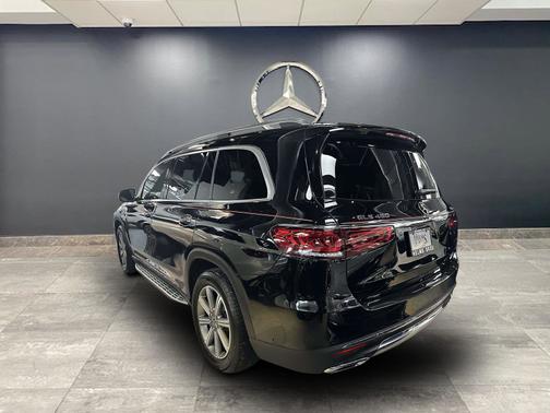 2023 Mercedes-Benz GLS 450 