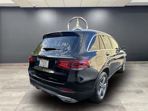 2021 Mercedes-Benz GLC 300 