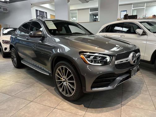 2022 Mercedes-Benz GLC 300 