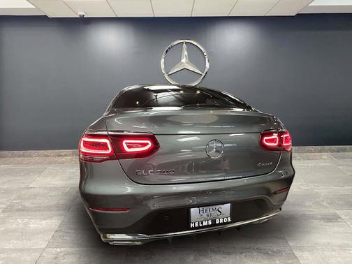 2022 Mercedes-Benz GLC 300 4MATIC Coupe
