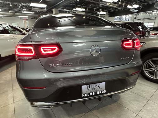 2022 Mercedes-Benz GLC 300 