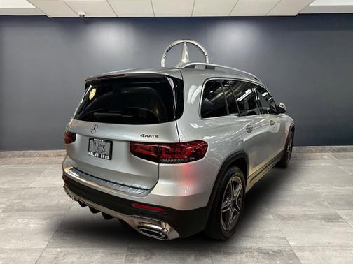 2023 Mercedes-Benz GLB 250 4MATIC