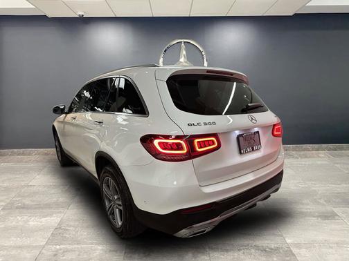 2022 Mercedes-Benz GLC 300 4MATIC