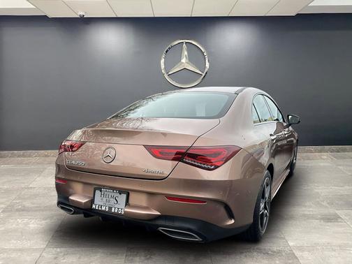 2022 Mercedes-Benz CLA 250 