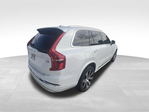 2022 Volvo XC90 T6 Inscription