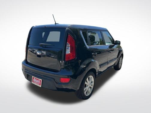 Shadow Pearl Metallic 2013 Kia Soul Base
