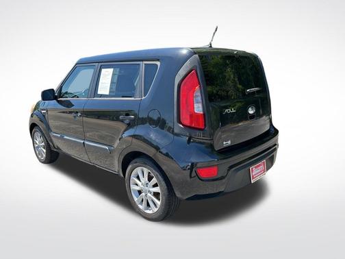Shadow Pearl Metallic 2013 Kia Soul Base