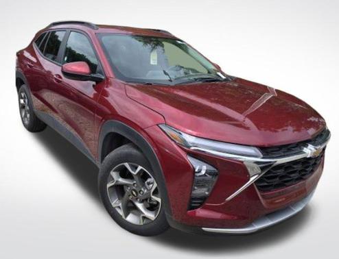Crimson Metallic 2025 Chevrolet Trax LT