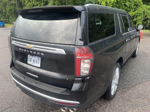 2024 Chevrolet Suburban 4WD High Country