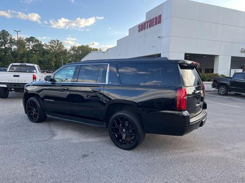 2019 Chevrolet Suburban LT