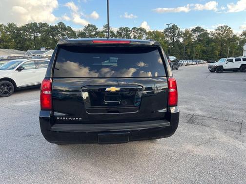 2019 Chevrolet Suburban LT