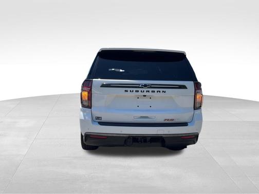 Summit White 2022 Chevrolet Suburban RST