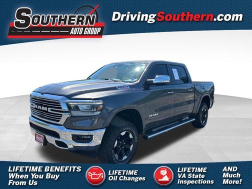 Granite Crystal Metallic Clearcoat 2022 RAM 1500 Laramie