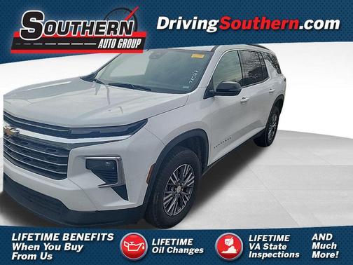 2025 Chevrolet Traverse LT