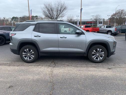 2025 Chevrolet Equinox 1LT