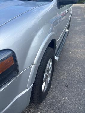 White Platinum Metallic Tri-Coat 2010 Ford Expedition Limited