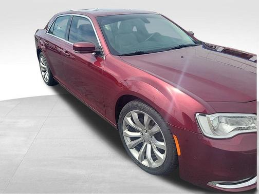 2016 Chrysler 300 S