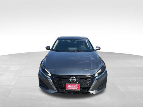 Gun Metallic 2023 Nissan Altima 2.5 SL