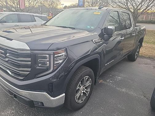 2025 GMC Sierra 1500 SLT