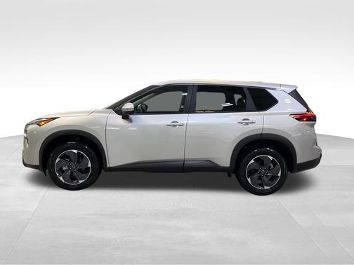 Brilliant Silver Metallic 2025 Nissan Rogue SV