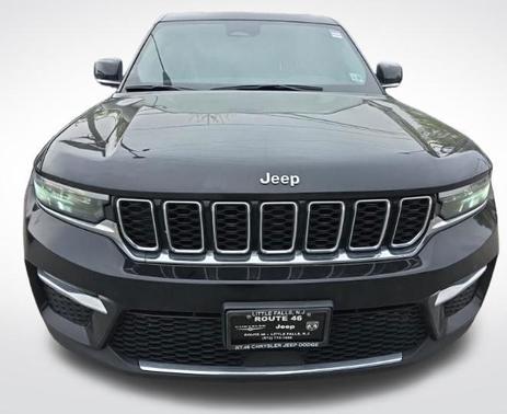 Diamond Black Crystal Pearlcoat 2022 Jeep Grand Cherokee 4xe Base