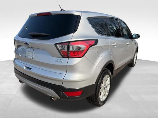 Ingot Silver 2017 Ford Escape SE