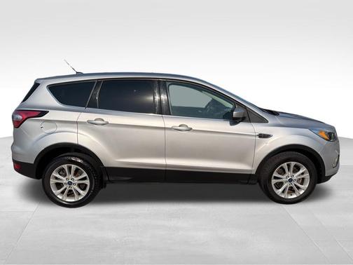 Ingot Silver 2017 Ford Escape SE