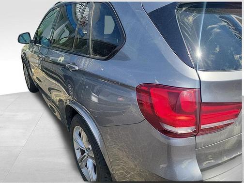 Space Gray Metallic 2015 BMW X5 xDrive35d