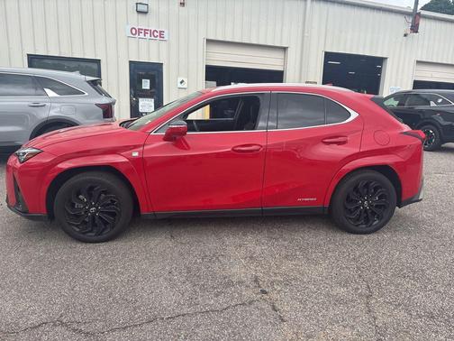 2022 Lexus UX 250h F Sport