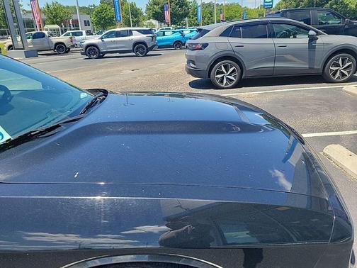 Pitch Black Clearcoat 2022 Dodge Challenger GT