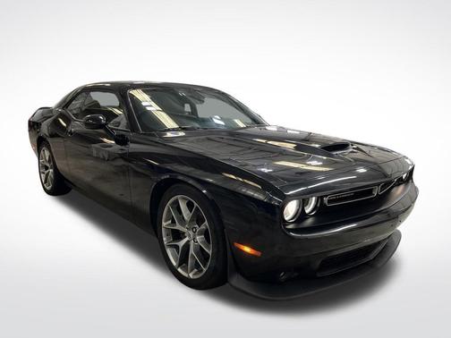 Pitch Black Clearcoat 2022 Dodge Challenger GT