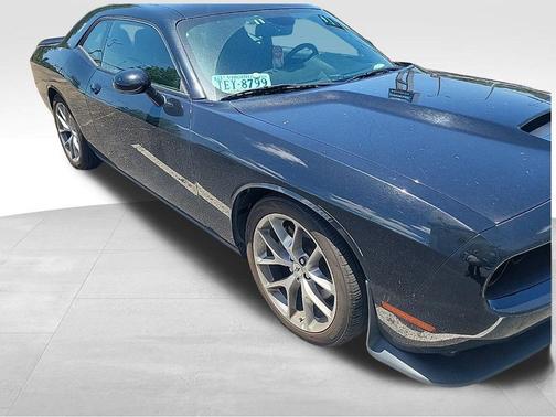 Pitch Black Clearcoat 2022 Dodge Challenger GT