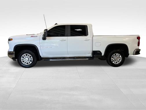 Summit White 2024 Chevrolet Silverado 2500 LT
