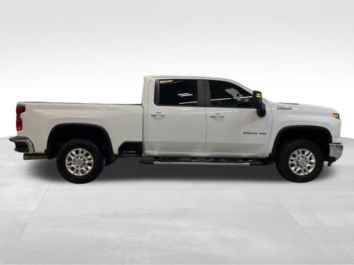 Summit White 2024 Chevrolet Silverado 2500 LT