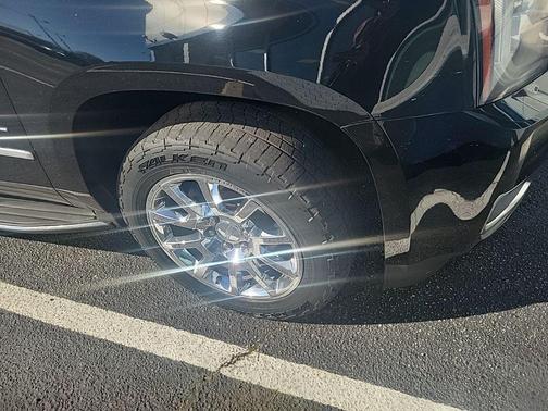 2018 GMC Yukon XL SLT