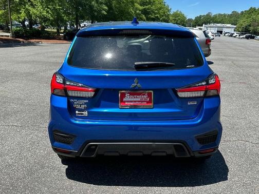 2022 Mitsubishi Outlander Sport 2.0 LE