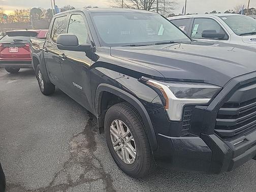 2022 Toyota Tundra SR5