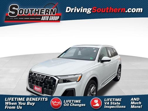 Carrara White 2025 Audi Q7 55 Premium Plus