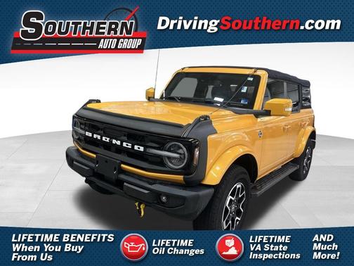 Cyber Orange Metallic Tricoat 2022 Ford Bronco Outer Banks