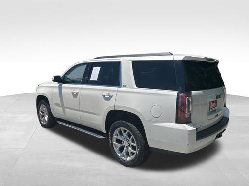 White Diamond Clearcoat 2015 GMC Yukon SLT