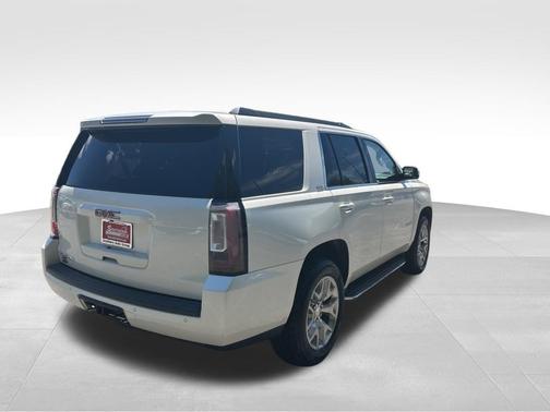 White Diamond Clearcoat 2015 GMC Yukon SLT
