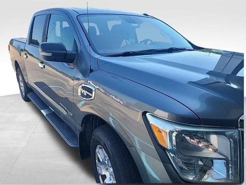 Gun Metallic 2017 Nissan Titan SV