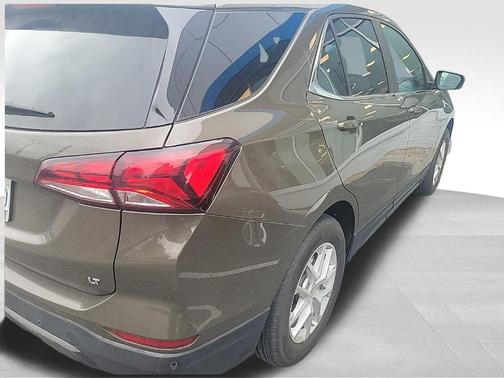 Harvest Bronze Metallic 2023 Chevrolet Equinox 1LT