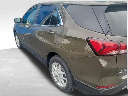 Harvest Bronze Metallic 2023 Chevrolet Equinox 1LT