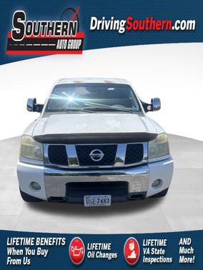 White 2005 Nissan Titan SE Crew Cab